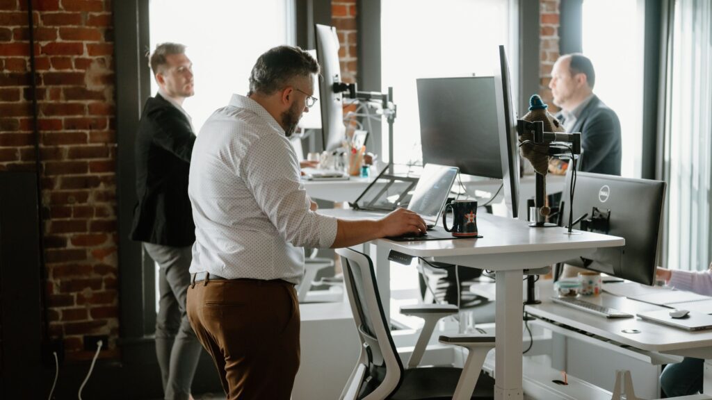 Too Many Vendors, Not Enough Progress: The Real Cost of a Fragmented Marketing Strategy